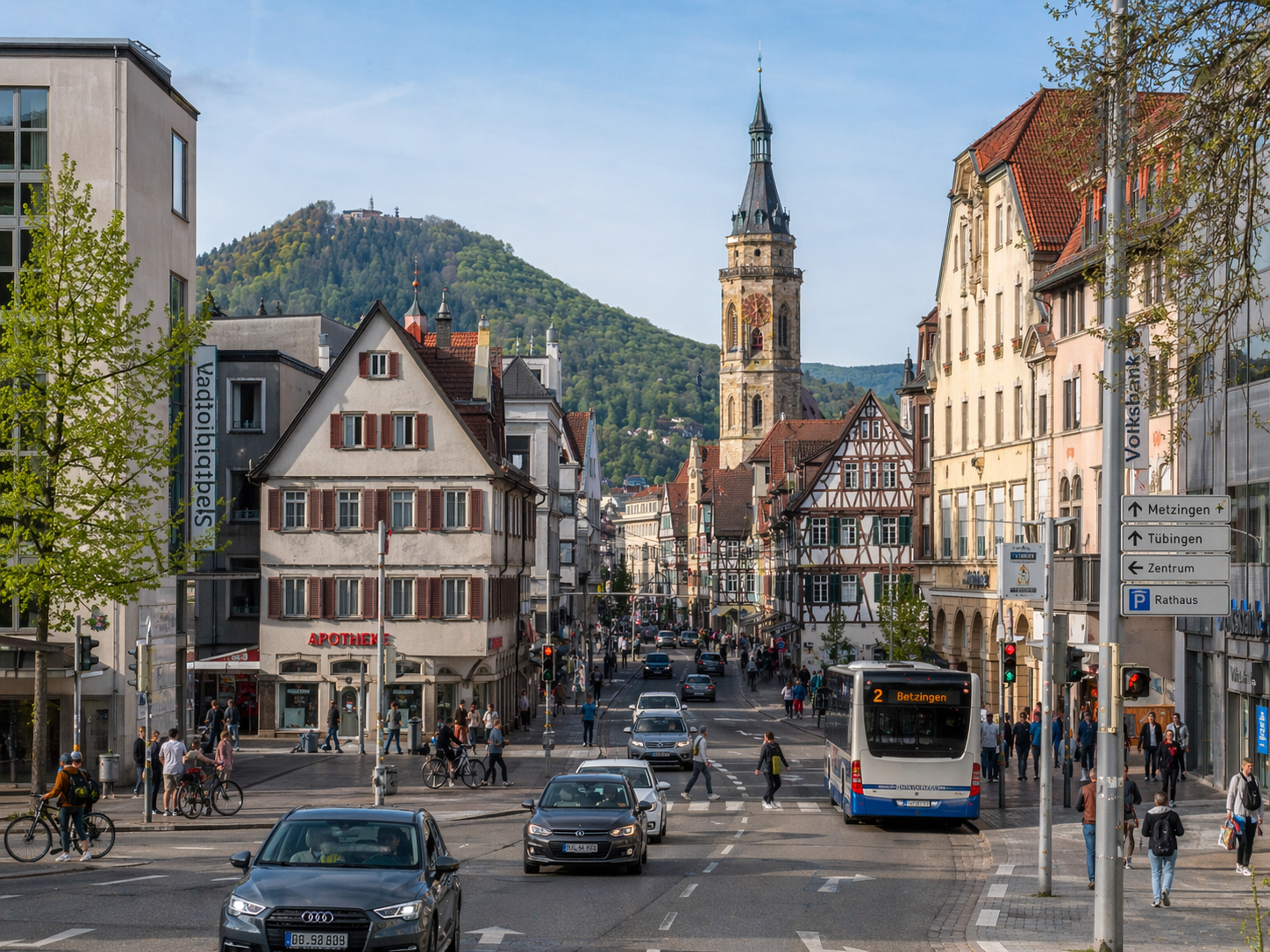 Kfz-Gutachter in Reutlingen bei der Einschätzung eines Unfallschadens