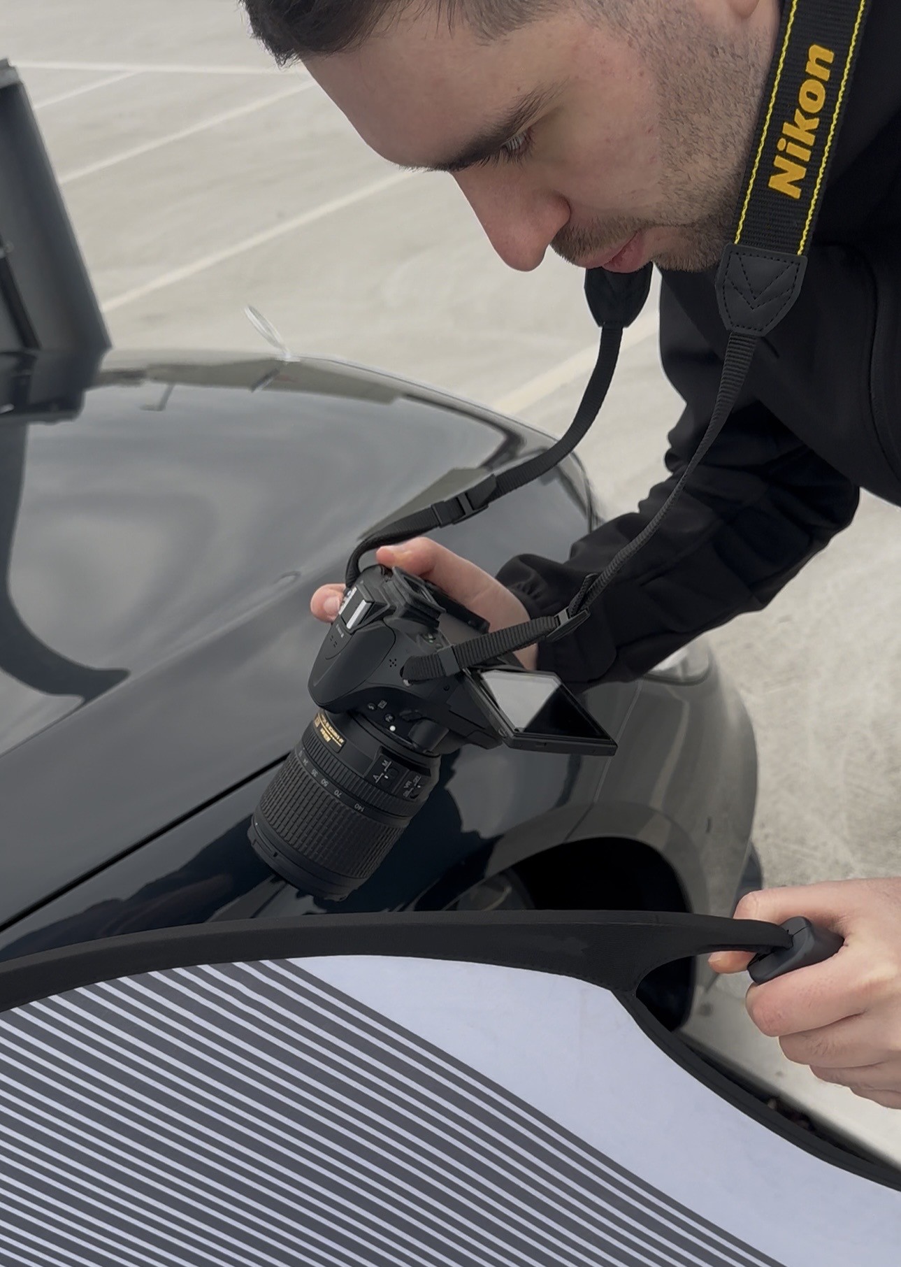 Technische Untersuchung eines Fahrzeugschadens durch einen Kfz-Sachverständigen